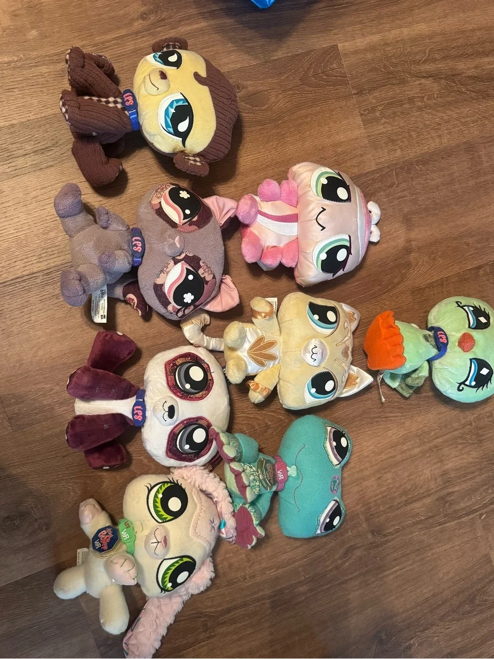 Littlest Pet Shop group littlest